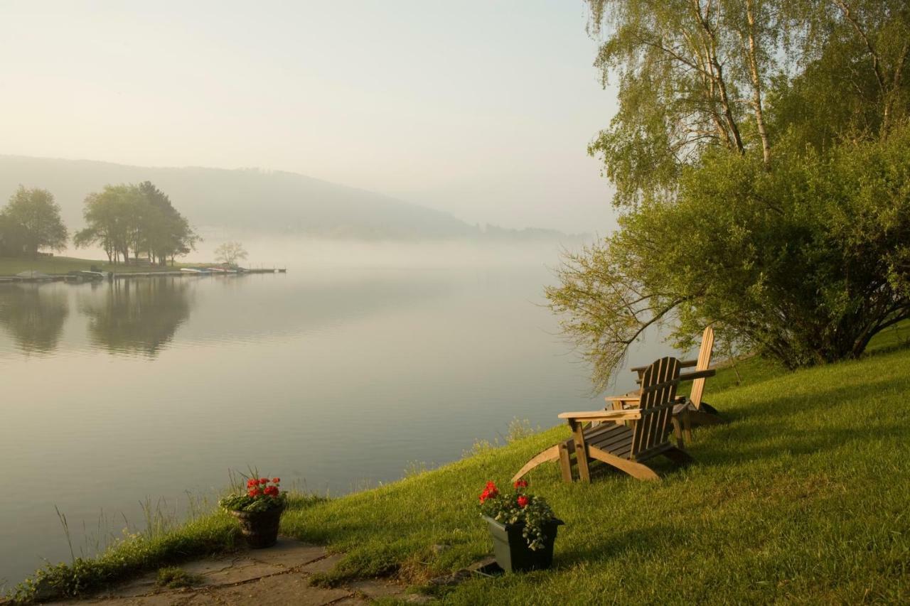 Lake Pointe Inn МакХенри Екстериор снимка